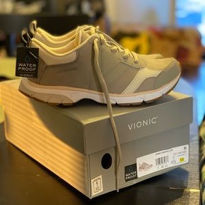 Vionic Tennis Shoes